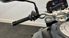 BMW F900 R
